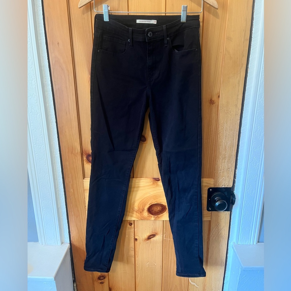 LEVI’S Women’s 28 Black 721 HIGH RISE SKINNY Jeans